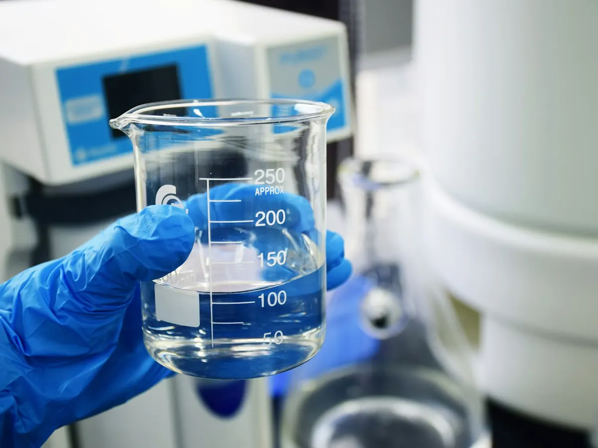 Laboratoire | Fournisseur d'huiles végétales & essentielles en vrac
